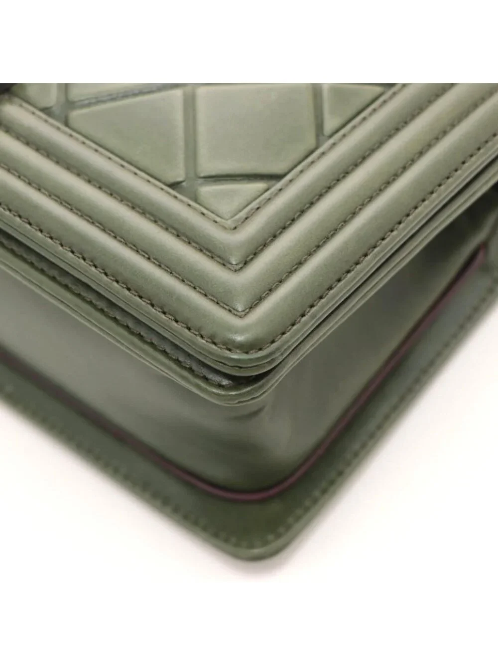 Chanel Boy 25 Quilted Chain Shoulder Green Silver Calfskin Bag